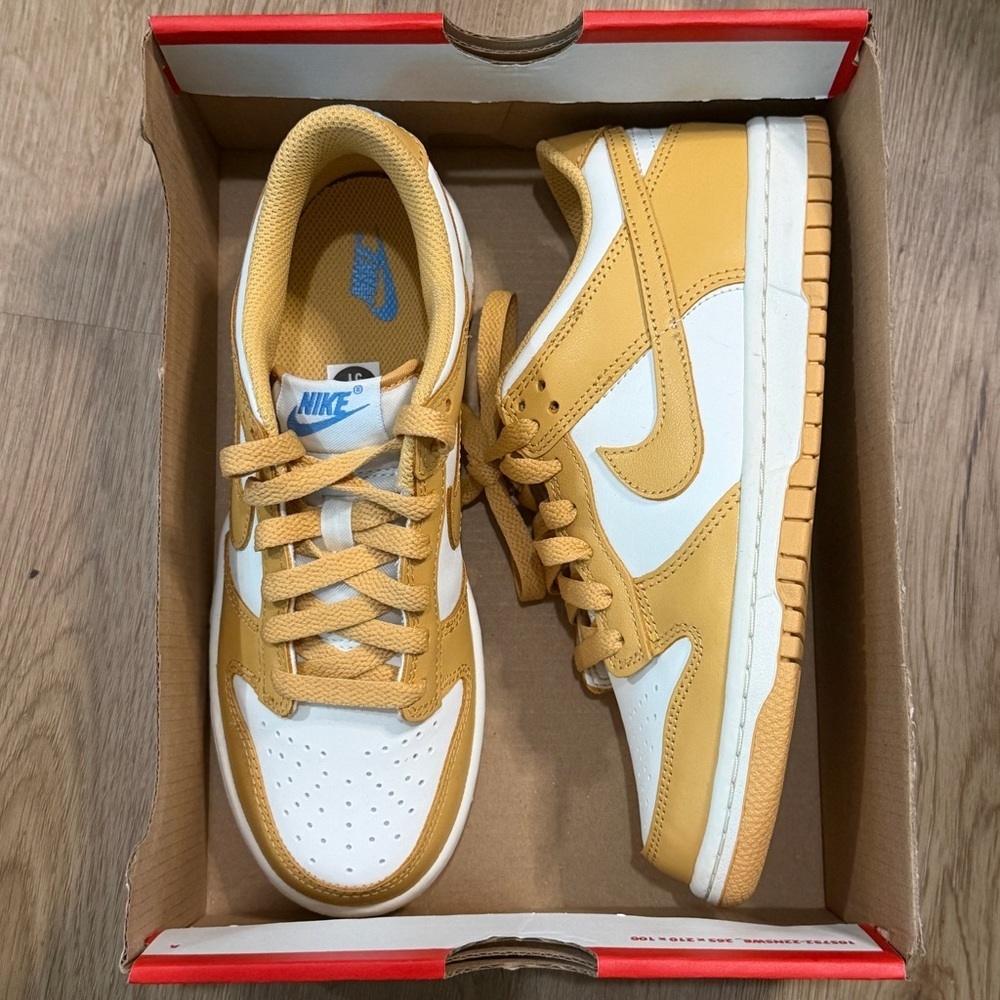 Nike
Dunk gs
Brand new - Picture 4 of 6